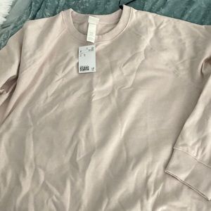 Pale pink pullover sweatshirt from H&M brand new